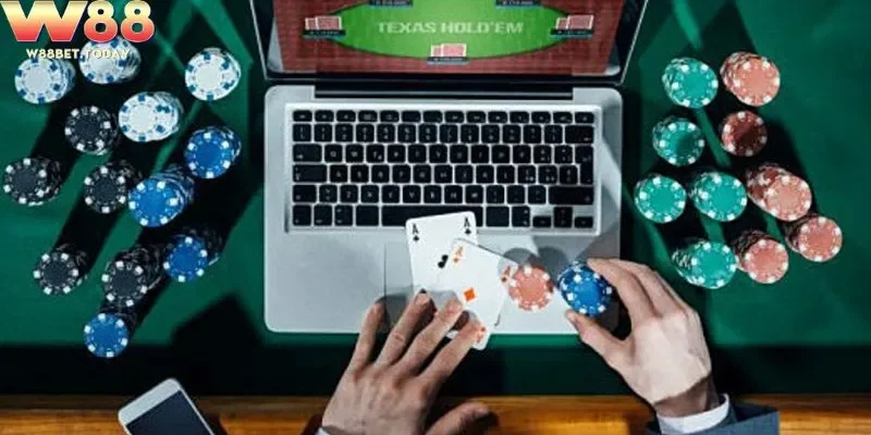 Mơ đánh bài thua tiền là điềm gì